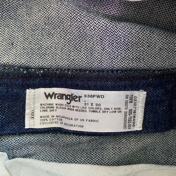 5/$25 Men’s Wrangler Cowboy Cut Jeans - Picture 5 of 5
